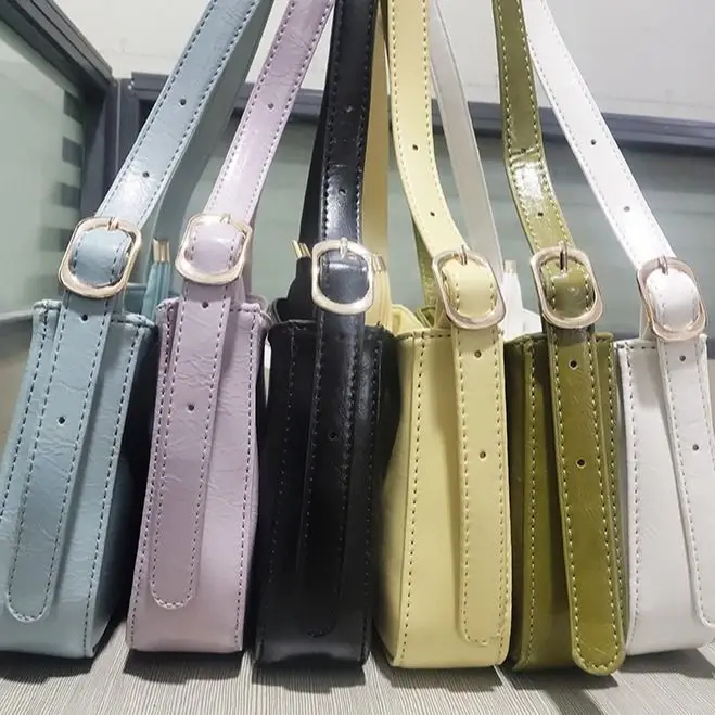 

Simple Fashion Women Baguette Underarm Bags Bright PU Leather Ladies Small Shoulder Bag Elegant Solid Color Female Purse Handbag