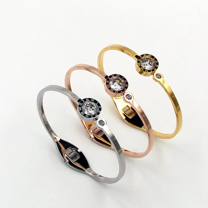 Браслет из нержавеющей стали под розовое золото с фианитами | Украшения и