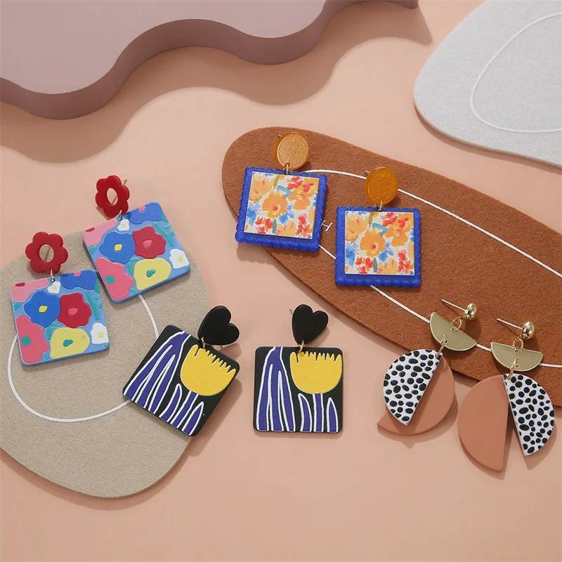 

New cartoon print acrylic earrings spot paint exaggerated large fashion trend earrings unusual female jewelry wholesale