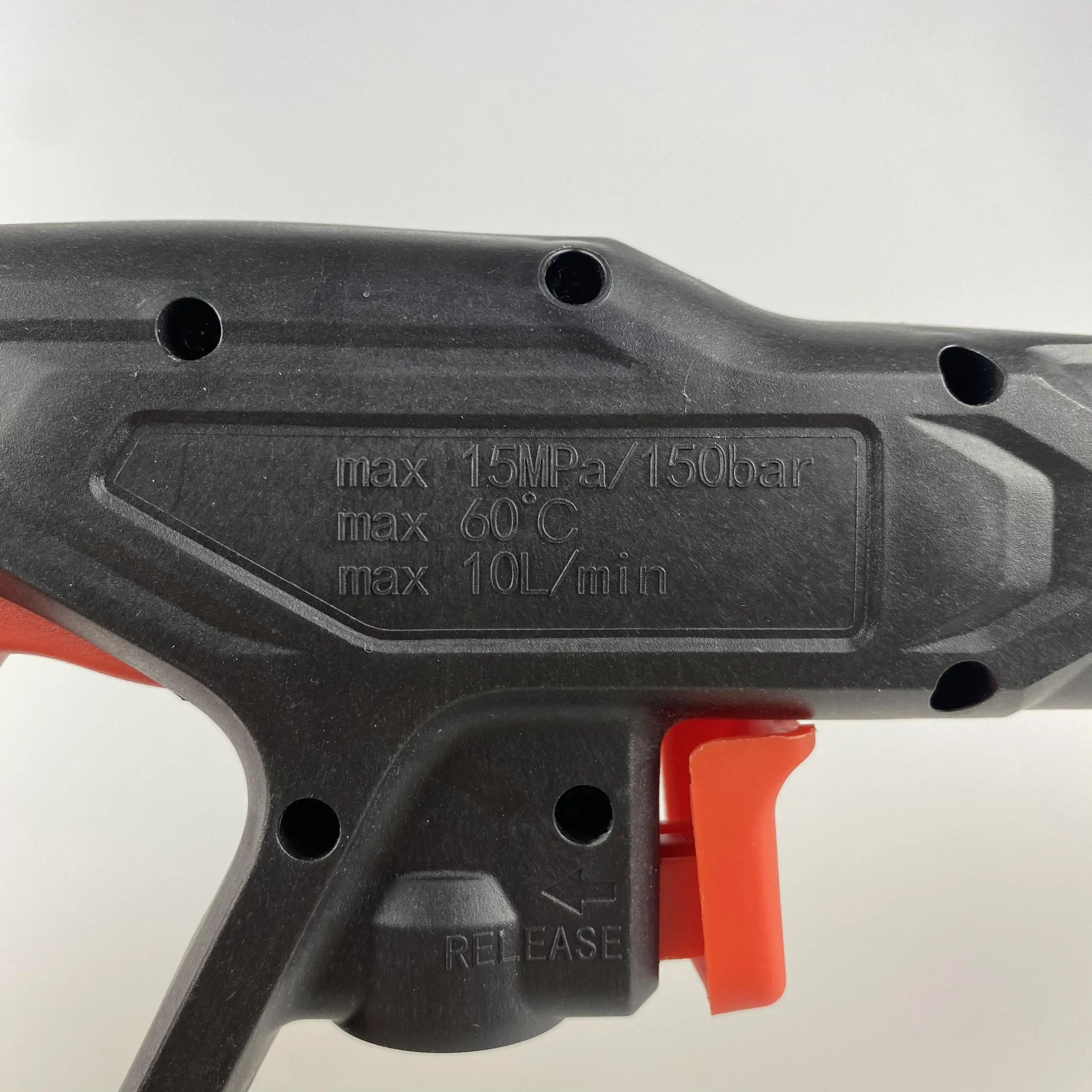 Пистолет для мойки высокого давления с струйным турбораспылителем Bosch AQT Aquatak AR Blue