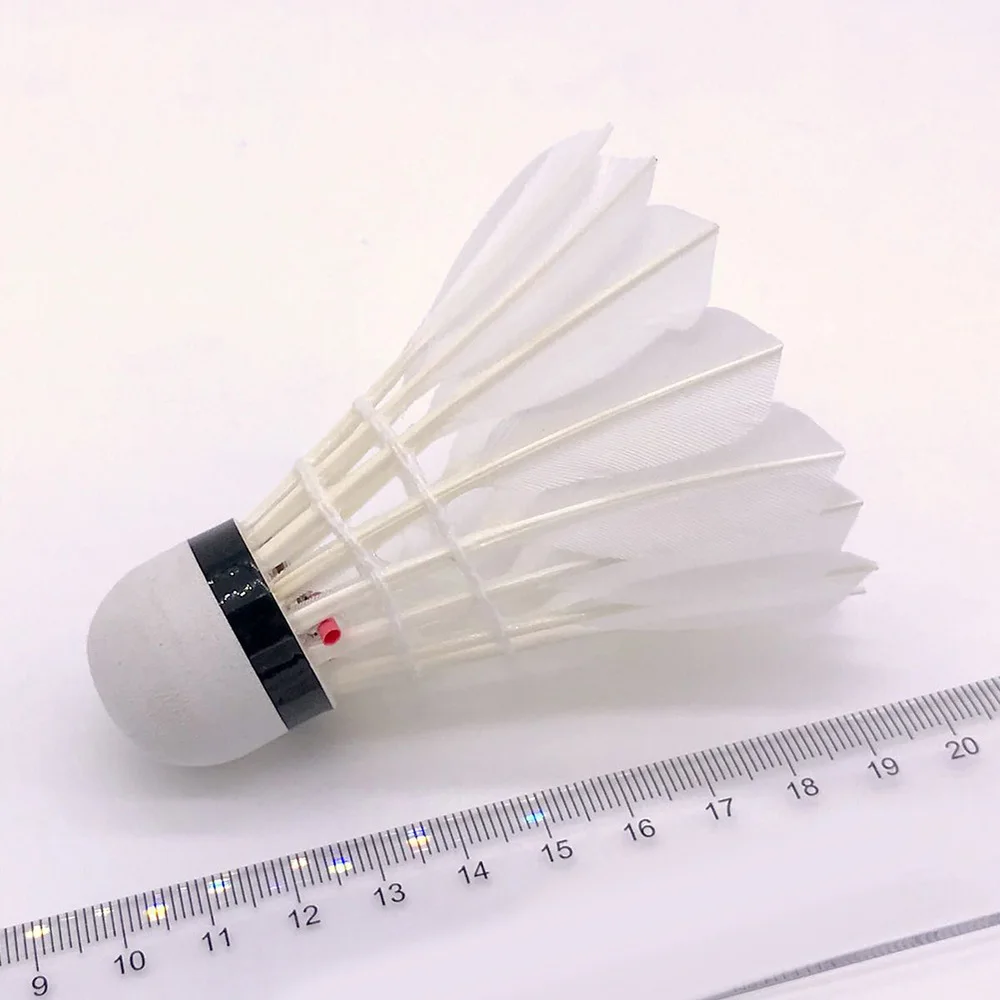 

4pcs Novelty Sports Dark Night LED Glowing Badminton Birdies Shuttlecocks