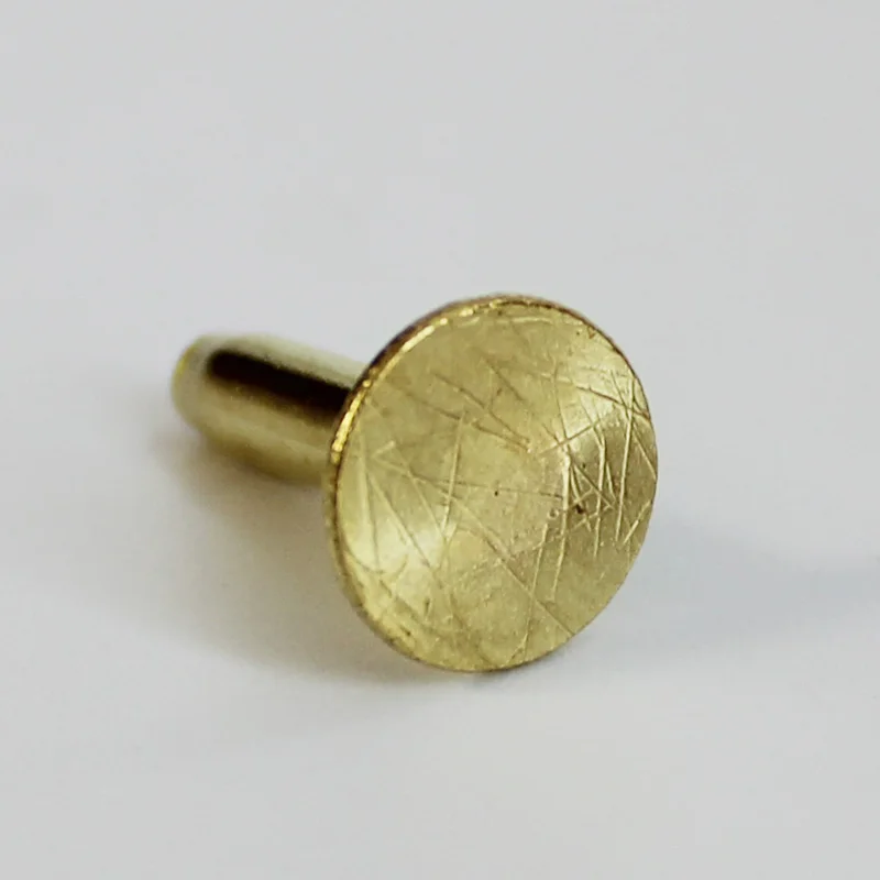 Твердые медные заклепки и заусенцы/воски для кожи