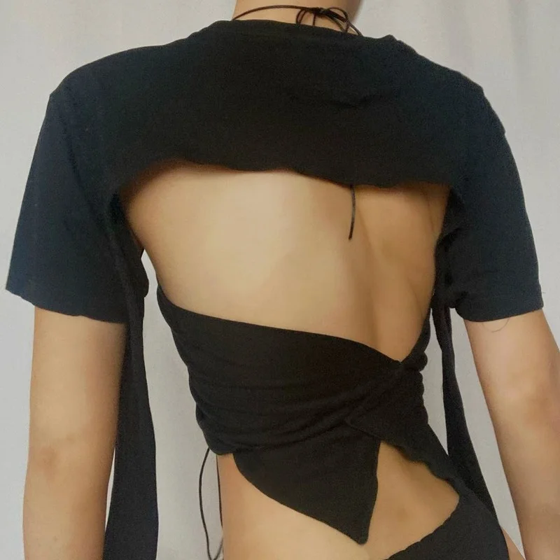 

2021 Spring and Summer Sexy T-shirts Halter Neckband Exposed Umbilical Cord Wrapped Chest Folded Short Sleeve Women's Clothes
