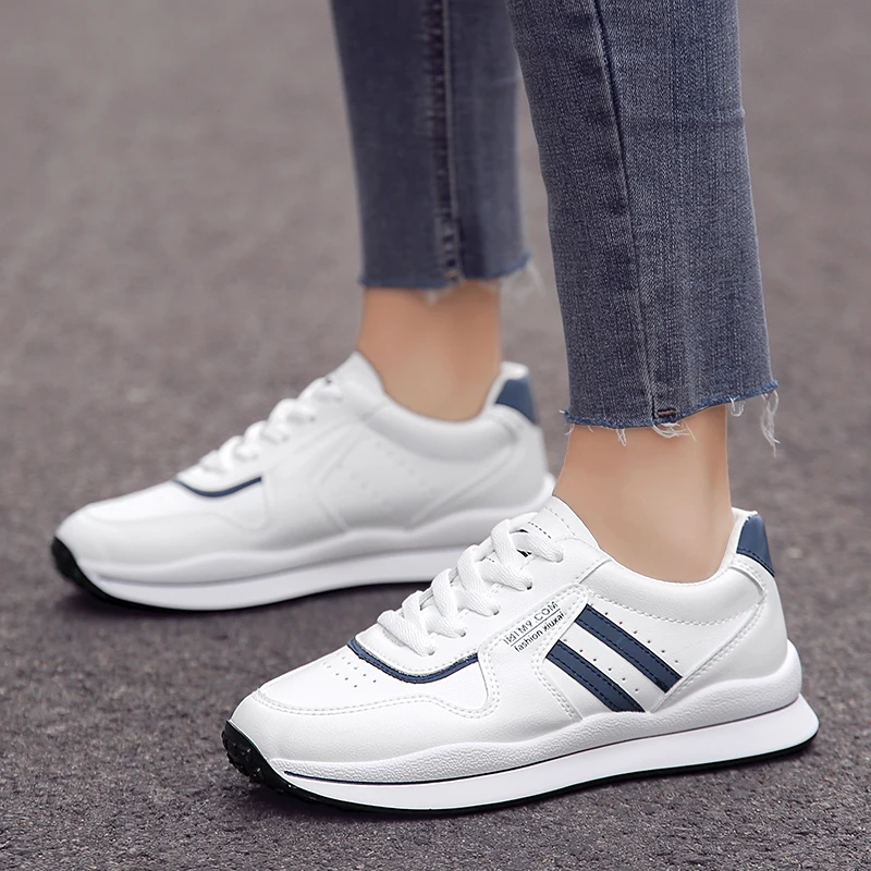 

Спортивные беговые кроссовки, женские легкие кроссовки AirCoushion, модные женские блестящие белые кроссовки, Черная спортивная обувь