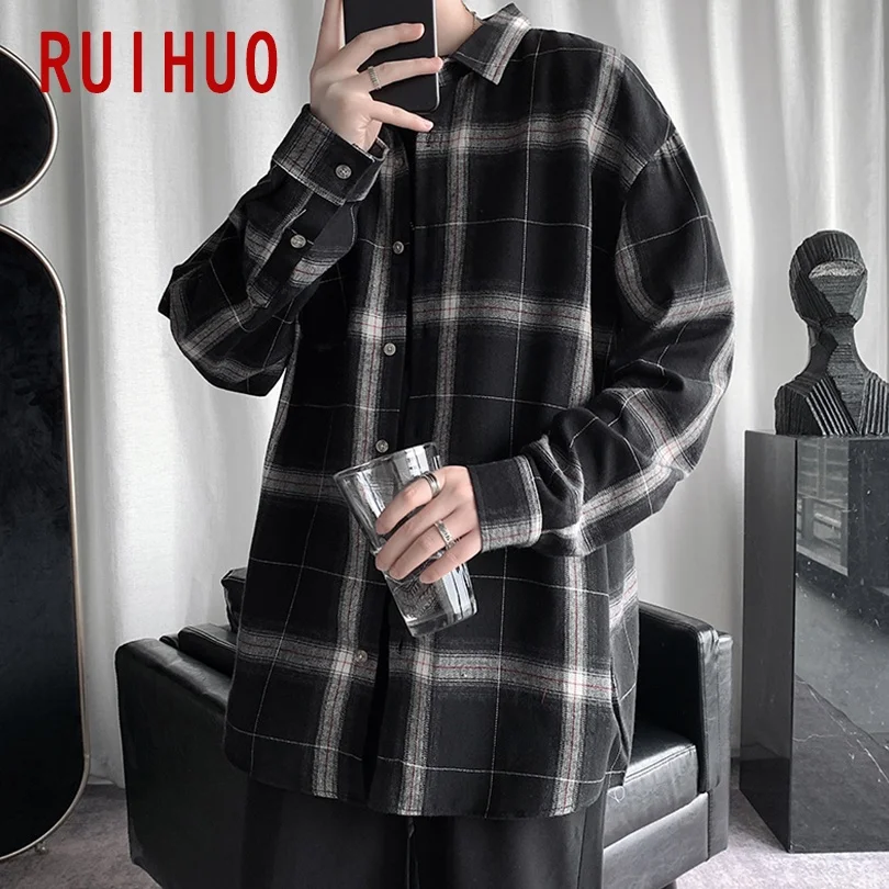 Рубашка RUIHUO Мужская в клетку модная повседневная приталенная с длинным рукавом