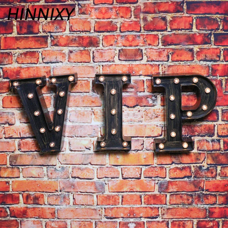Hinnixy 26 букв светодиодный Ретро Железа ночной Светильник Алфавит Праздничная Свадебная вечеринка подарок ко Дню Святого Валентина, ручной стержень, для кафе, для украшения стены ночник лампа