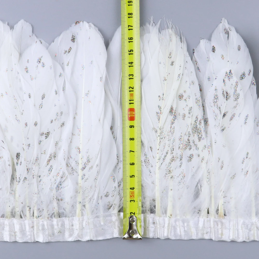 

1Meter White Curvy Goose Feather Trims 15-20CM Geese Plumes Fringe For Diy Carnival Party Decoration Crafts Accessory Wholesalse