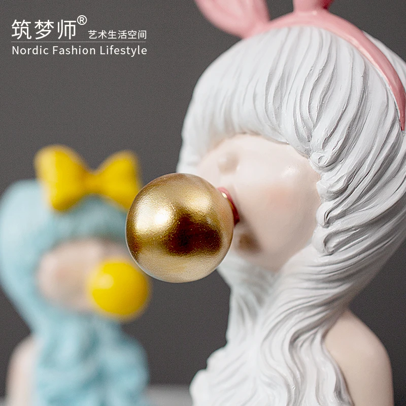 

Angel Cute Girl Ornaments Home Desktop Resin Decoration Minimalist Cute Kissing and Lucky Best Gift