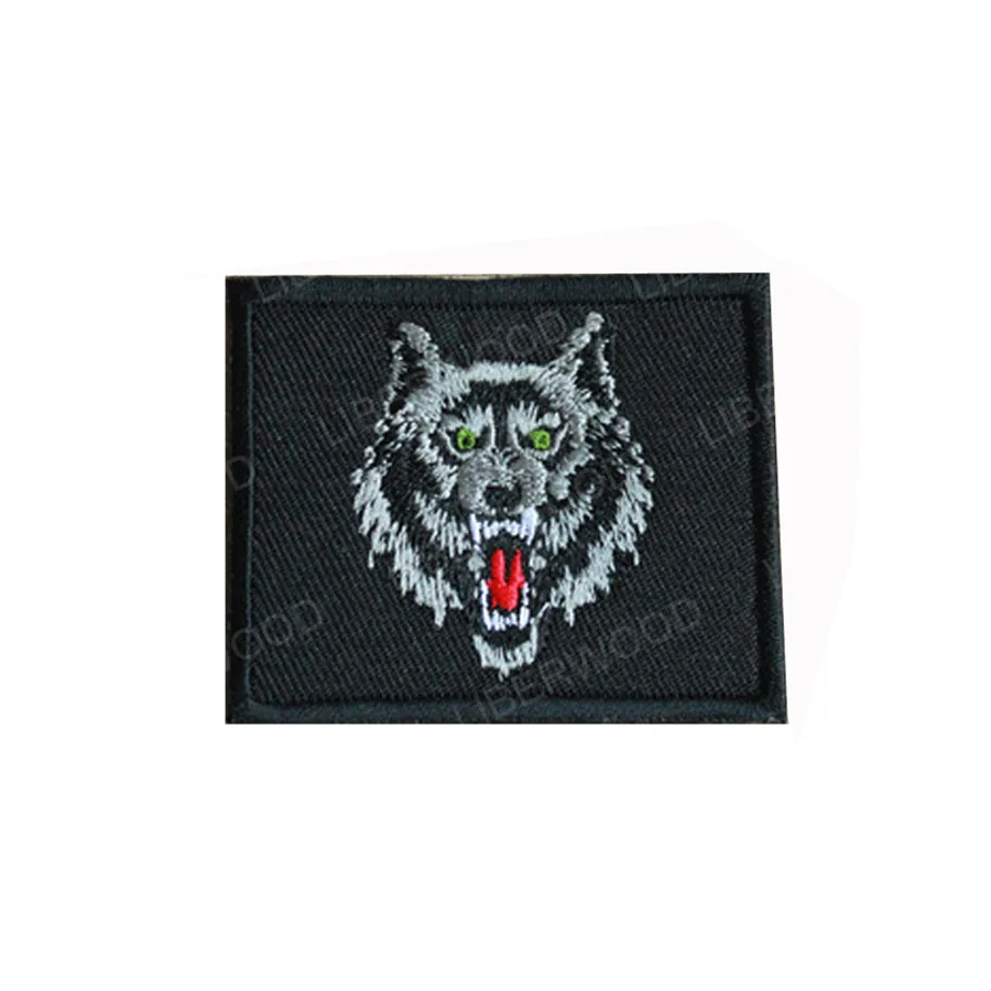 wolf Тактические животные Череп шлем перо медведь Tigher Волк Акула Банни оружие военное боевой дух нашивка вышитый значок эмблема - Цвет: wolf