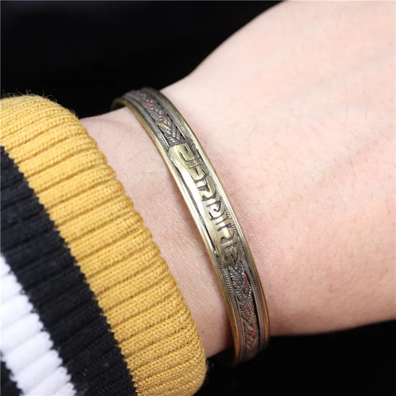 

Nepal hand stitched and woven three color COPPER BRACELET Tibetan ethnic style pure copper stitched six word Bracelet
