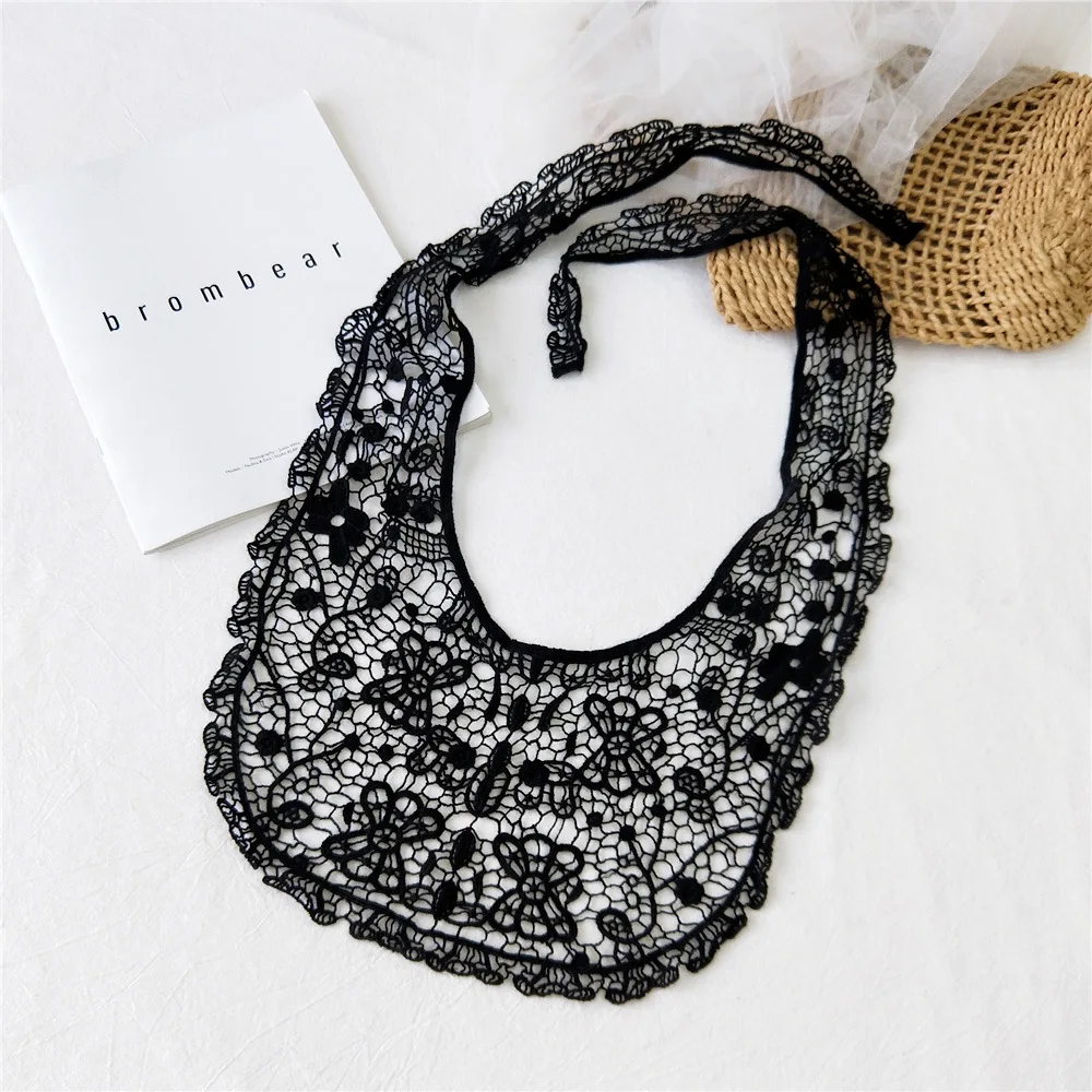 

New Summer Designer Women's Crochet Embroidered Lace Flower Hair Head Wrap Scarf Headband Women Triangle Neck Scarfs Bandanas