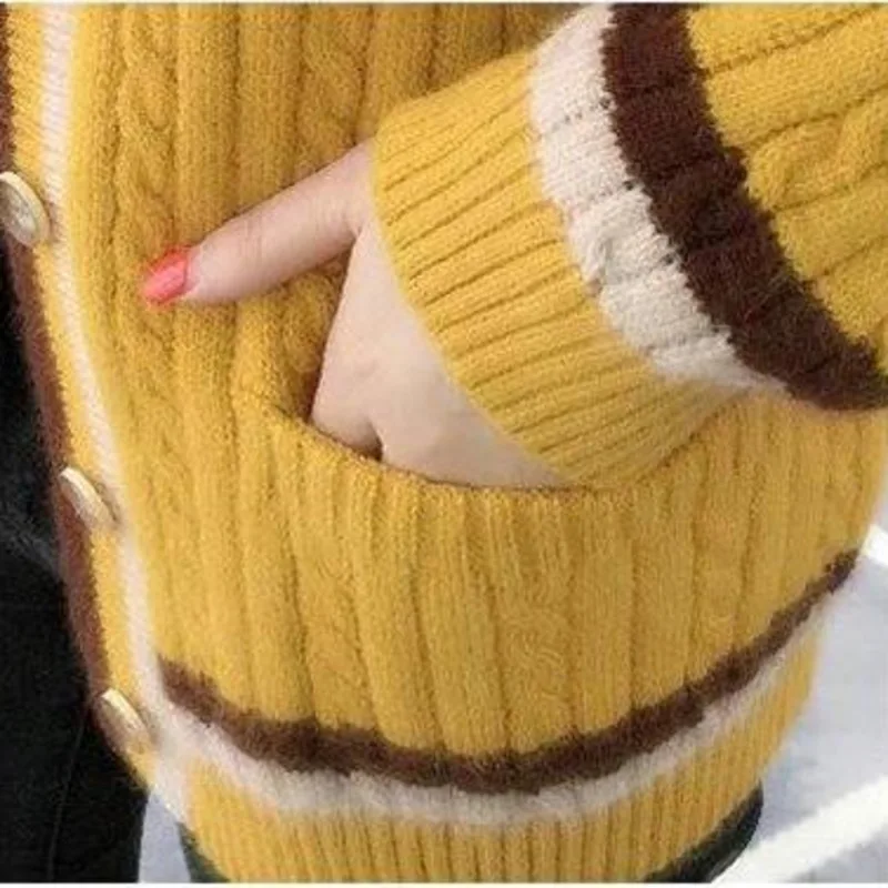 

Korean Casual Warm Knitted Cardigan Women 2021 Spring Autumn New Long Sleeve Knitwear Female Red Sweater Tops Jersey Mujer M809