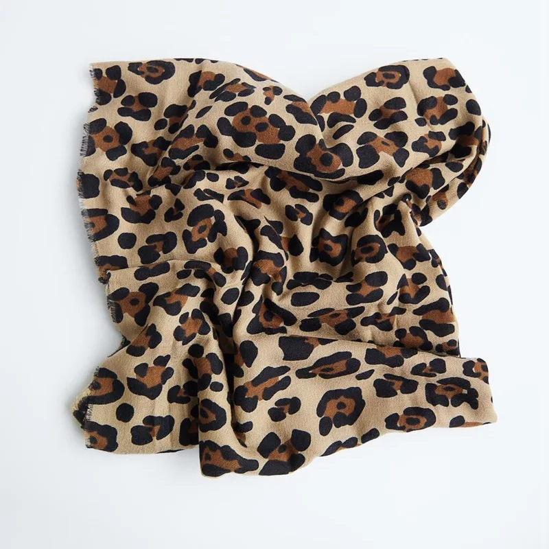 Женский кашемировый шарф с леопардовым принтом на осень/зиму| |