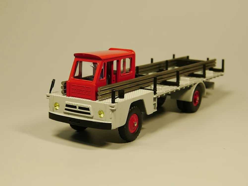 Игрушки Dinky 1:43 грузовик SAVIEM антикварные модели бутиковые игрушки из сплава для