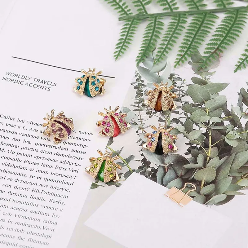 Цветная брошь со стразами в виде божьей коровки значки для женщин и девочек