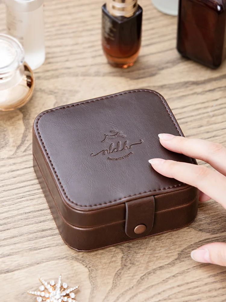 European Style Simple Retro Travel Portable Jewelry Box With Buckle Small Earrings Earrings Jewelry Necklace Storage Box