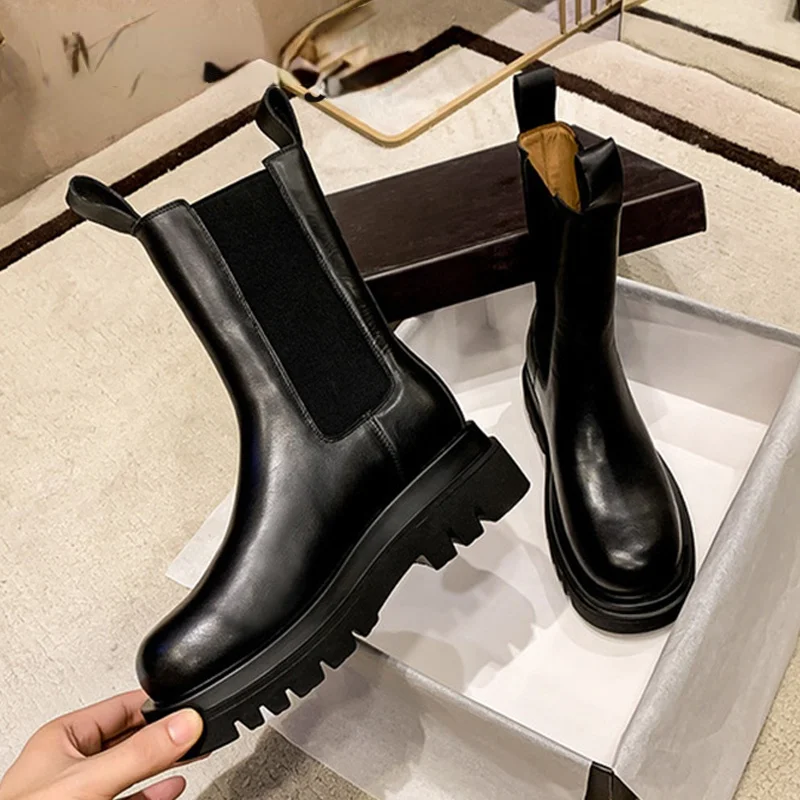 

Genuine Leather Autumn Boots For Women Platform Chelsea Boot Spring Cowhide Booties Fashion Female Thick Bottom Black Bootie