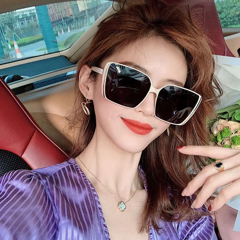 Модные солнцезащитные очки в стиле ретро с большой широкой оправой