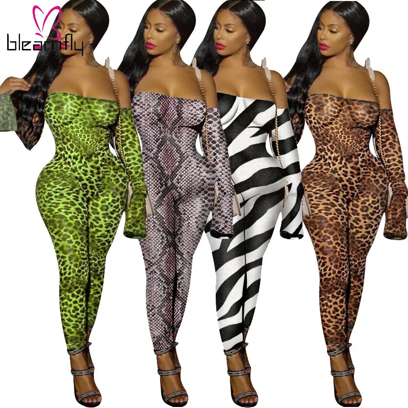 Летний сексуальный комбинезон с открытыми плечами и вырезом лодочкой Облегающий