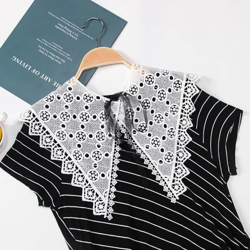 

Korean Women Girl Lace Up Bowtie Fake Collar Hollow Out Crochet Floral Lace Chiffon Choker Blouse Dress Sweater Decorative Shawl