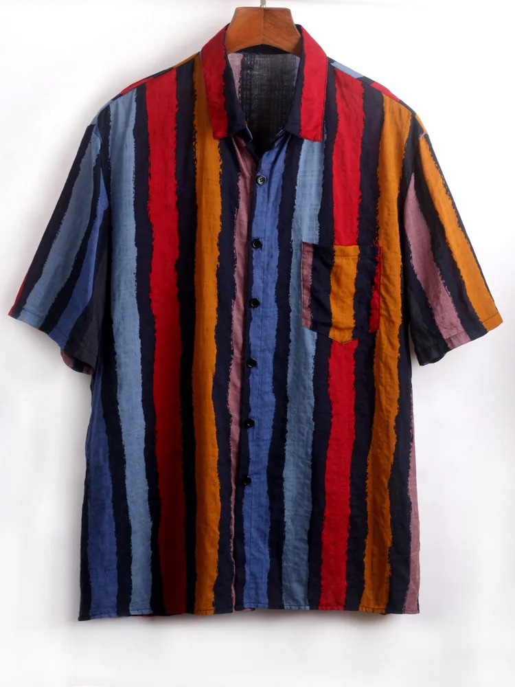 Рубашка мужская в полоску с отложным воротником и коротким рукавом на пуговицах |