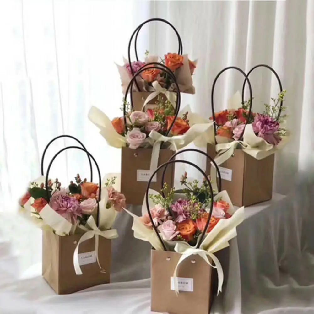 Красивая бумажная коробка 4 размера для удобного подарочного пакета праздника