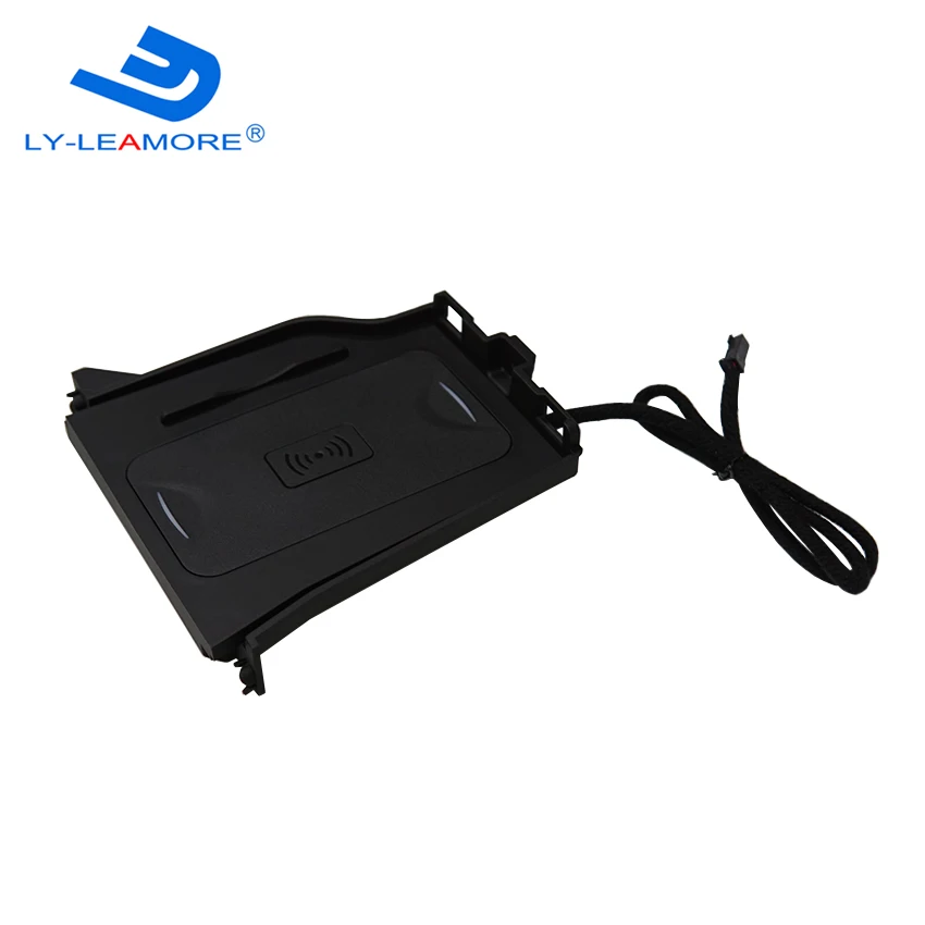 

LEAMORE Moblie Phone Accessories For Landcruiser 2018-2020 Fast Wireless Chrager Play And Plug