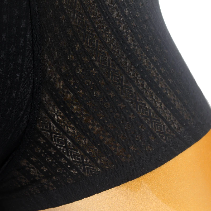 Мужское нижнее белье новое горячее дышащее мужское однотонное ледяное шелковое