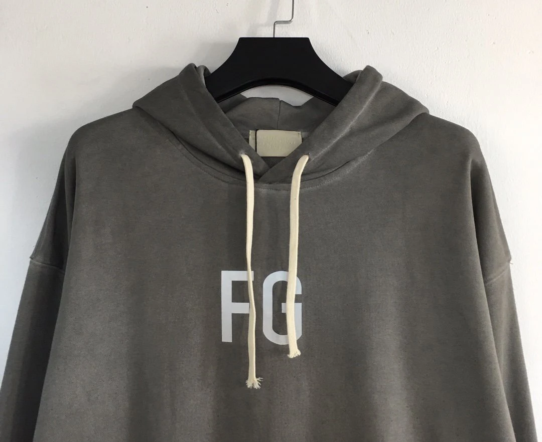 

2021 New FOG 3M Reflective Logo Print Hooded Sweatshirt Oversized High Street FOG Hoodie Men Women Couple Cotton Hoody