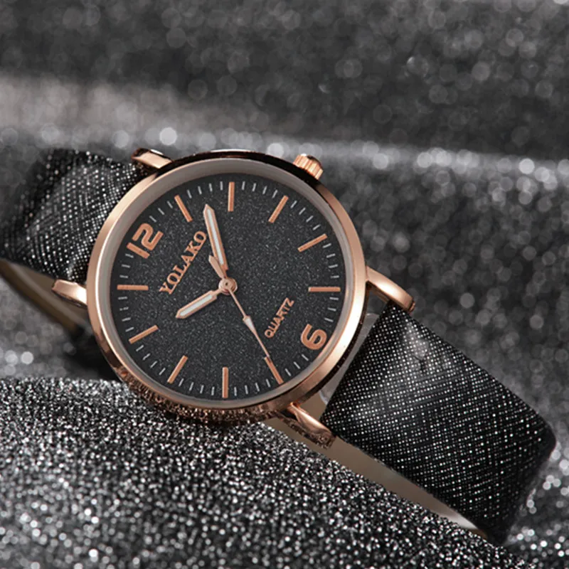 

Casual Women Romantic Starry Sky Wrist Watch Leather Rhinestone Designer Ladies Clock Simple Dress Gfit Montre Femme