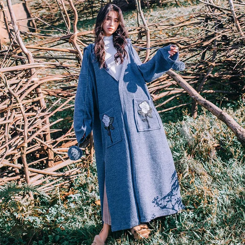 2018 осенне зимние женские свитера в стиле Харадзюку пальто ретро с помпонами