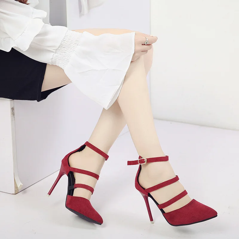 

2021 new European and American fashion thin heel women's shoes with one line strap 10cm black high heel single shoes