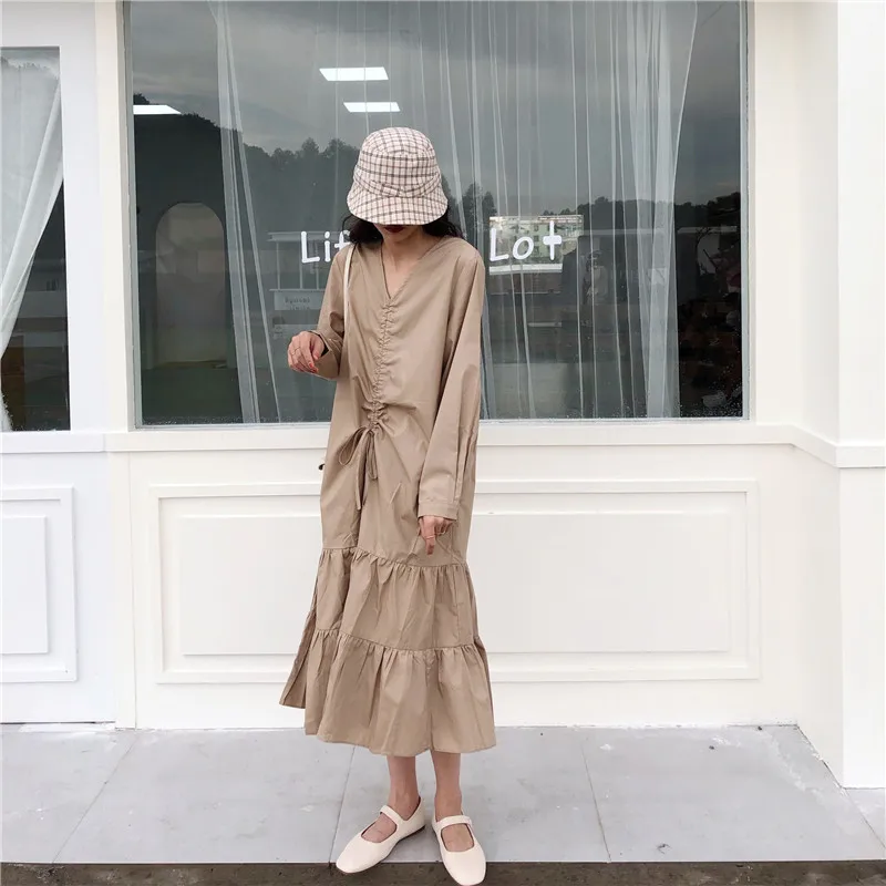 

2021 V-neck solid color design drawstring bow loose sweet lotus leaf dress