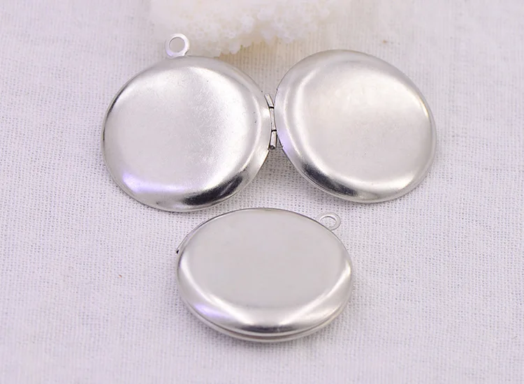 

5pcs/lot Stainless Steel Vintage Flower Pattern Photo Frame Locket Charms DIY Can Open Round Photo Box Accessories 26*31mm Gifts