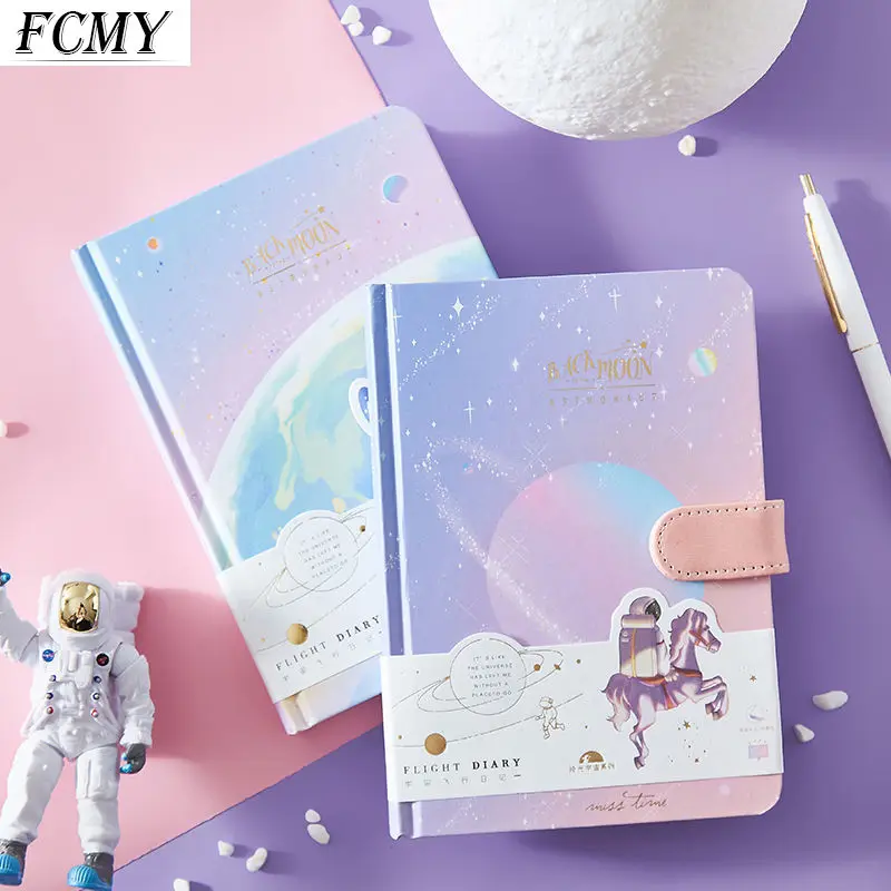 

2022 Cosmic Flight Magnetic Buckle Hardcover Hand Book Girl Heart Notebook Exquisite Literature and Art Student Diary Notepad