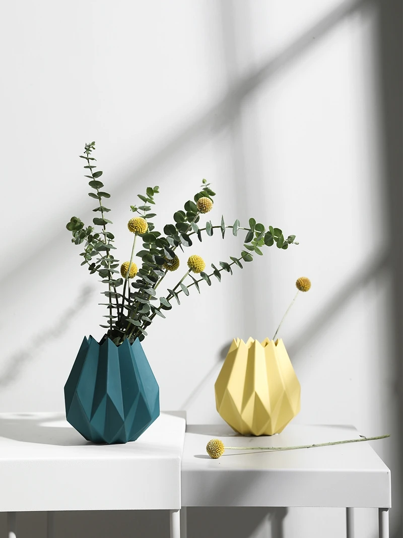 

Nordic Minimalist Ceramic Vase Decoration Household Modern Home Decor Living Room Table Vases with Dried Flowers Decoration Gift