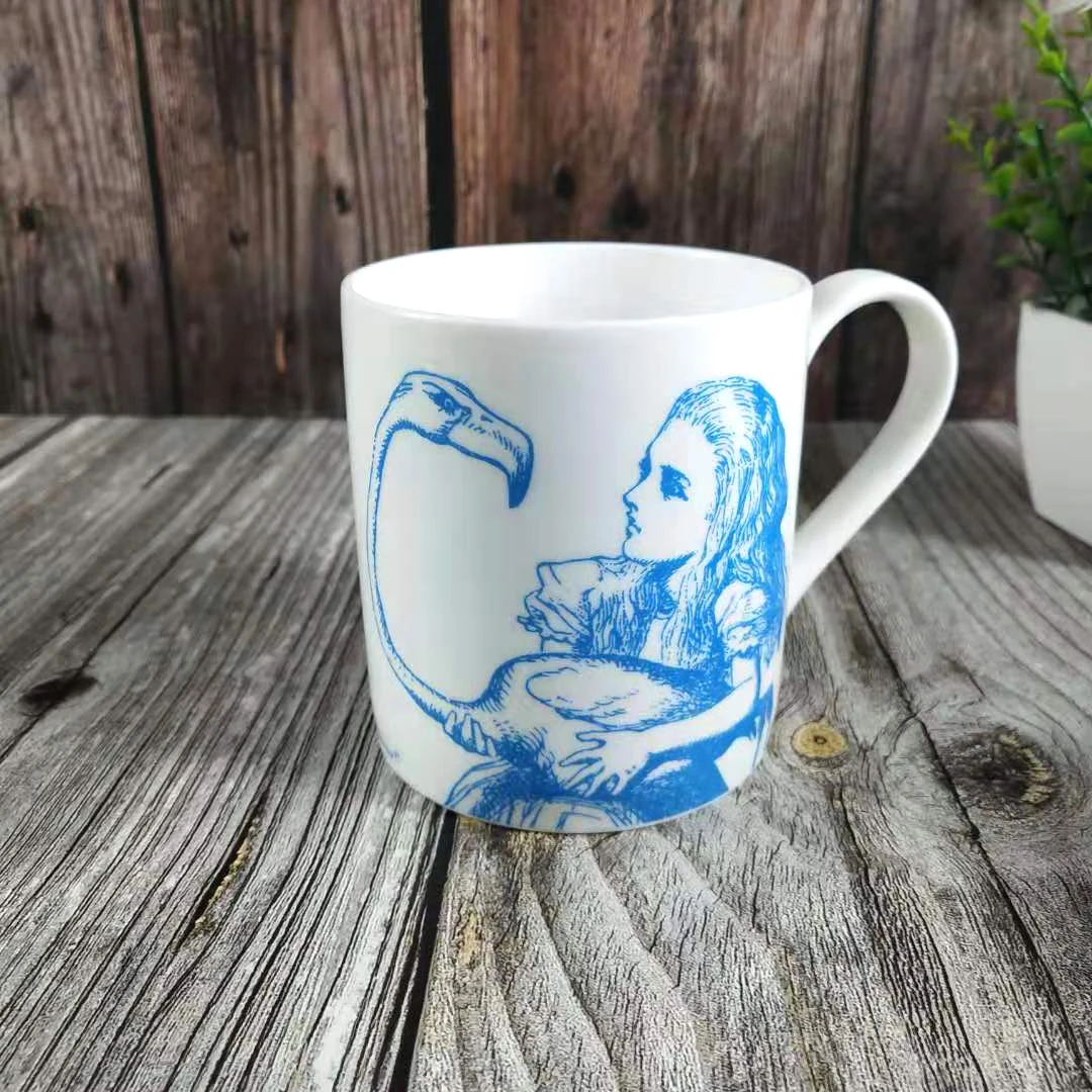 A Британская керамическая чашка для кофе whittard чашка из твердого английского фарфора Алиса в стране чудес английская чашка для молока - Цвет: A