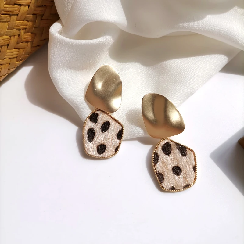 

S925 needle Fashon Jewelry Drop Earrings Autumn Winter Jewelry Metal alloy Warm Flocking Earrings For Women Jewelry Gifts