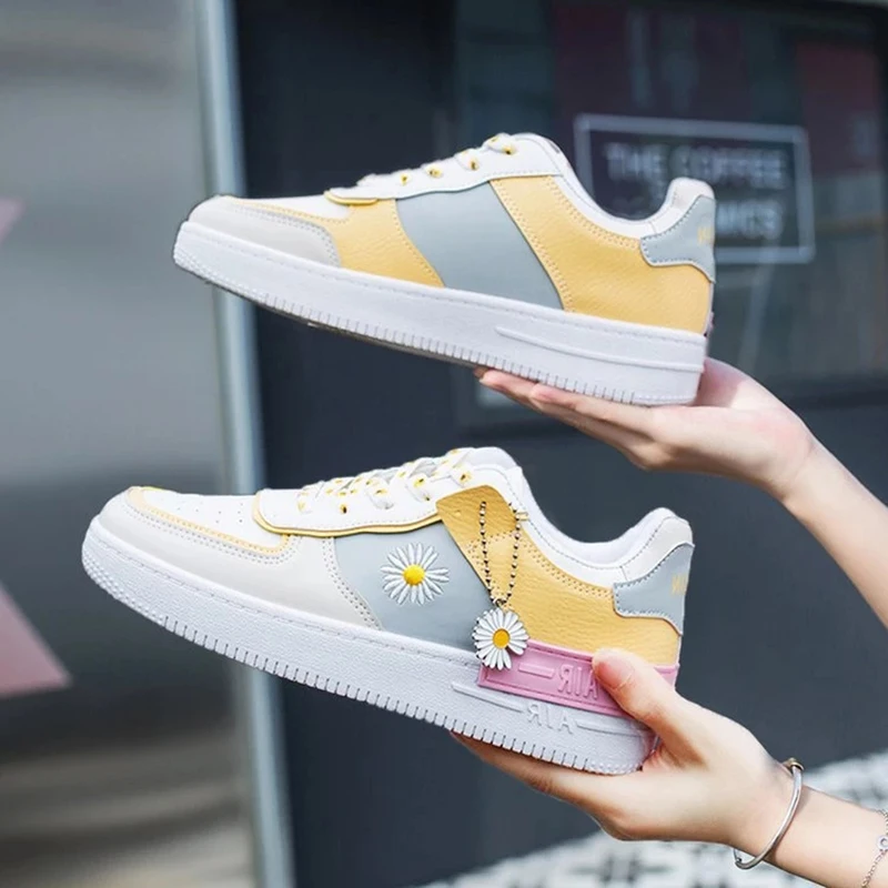 new Spring Korean Sports Shoes Lace Up flats Breathable White Shoes platform Woman Shoes casual Sneakers zapatos de mujer