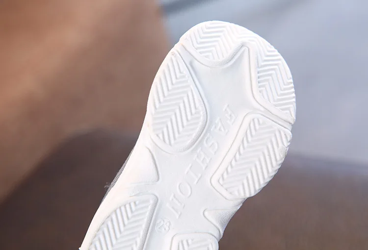 Осенняя детская обувь Дышащая Спортивная для мальчиков и девочек Детские