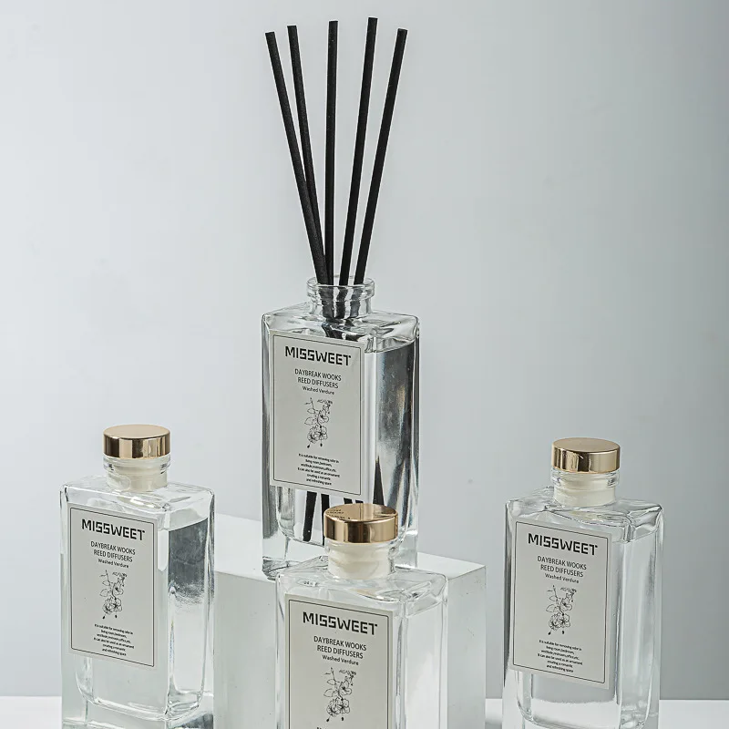 

150ml Reed Diffuser Set ,Home Aromatherapy Essential Oil Hotel Fragrance Hilton White Tea Gardeni Home Decoration a