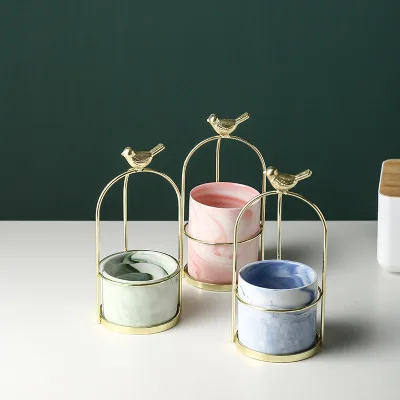 Скандинавская керамическая ваза из кованого железа Маленькая простого дизайна