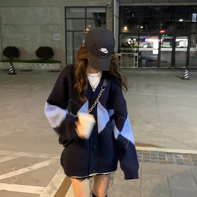 

Cardigan Women Geometric V-neck Long Sleeve Knitted Sweaters Baggy Korean Style Retro Leisure Students Ins Chic Fall Elegant