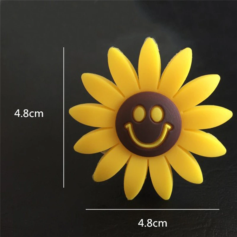 Симпатичные подсолнечника улыбающееся лицо автомобиля воздуха аромат