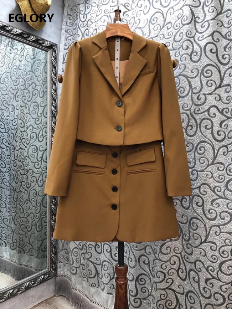 Женский костюм с длинным рукавом и мини юбкой элегантный для работы из пиджака