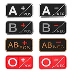 3D ПВХ A + B + AB + O + Положительный POS A- B- AB- O-отрицательный NEG Тип крови, групповой патч для одежды, военная резиновая деталь и петля