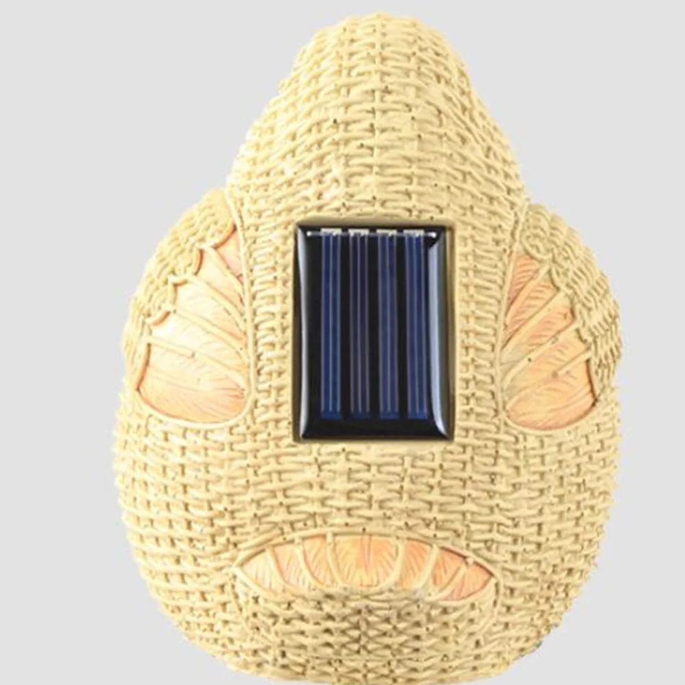 

1Pc Outdoor Garden Shaped Landscape Courtyard Cartoon Solar Lamp Resin Craft Set Piece Projection Light (Khaki)