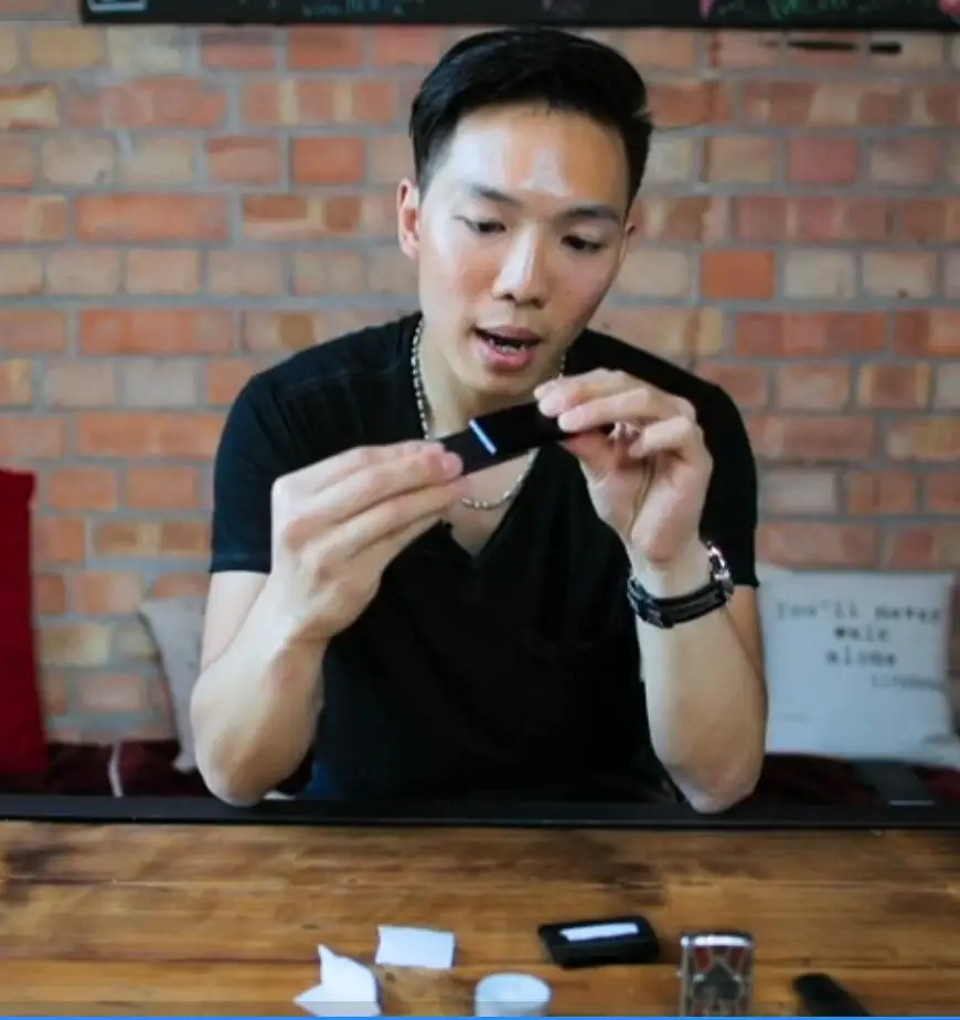

Flash Ninja by Terry Cheung - Magic Tricks