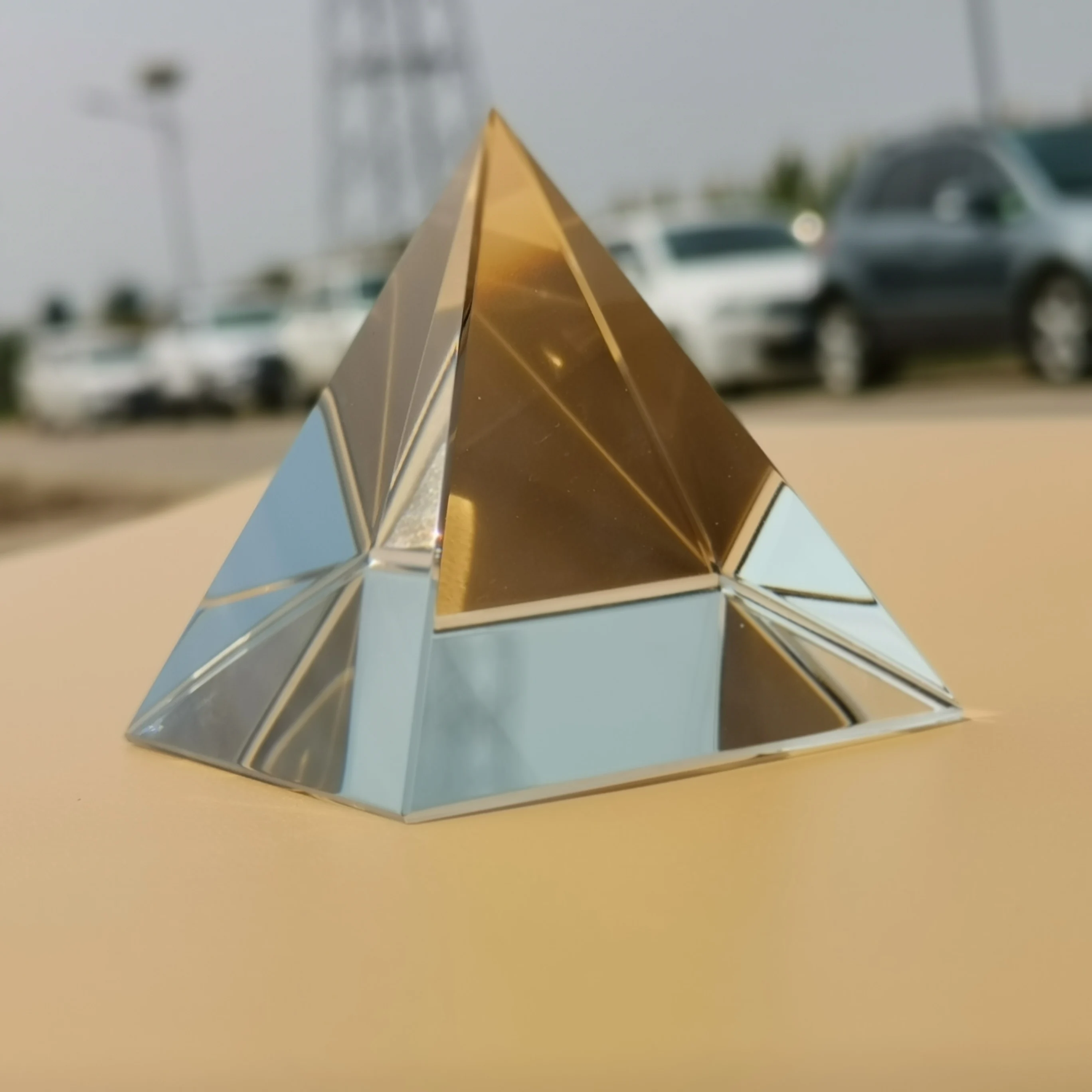 Egyptian Pyramids K9 Glass Pyramid 80mm Rainbow Crystal Photography Triangle Light Guide Science Optics Teaching Spectrum Tools