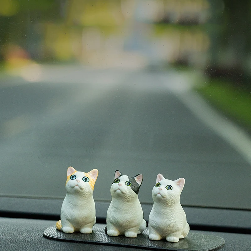 

Modern and simple tabby cat ceramic desktop small ornaments home cute creative Japanese decoration car birthday gift in car